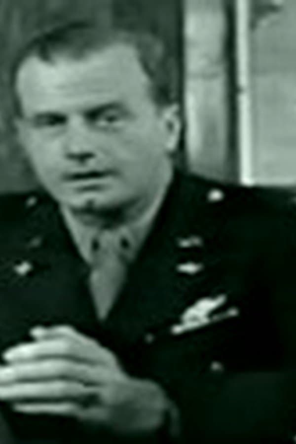 How to Fly the B-17: Flight Operations — Movie 1943